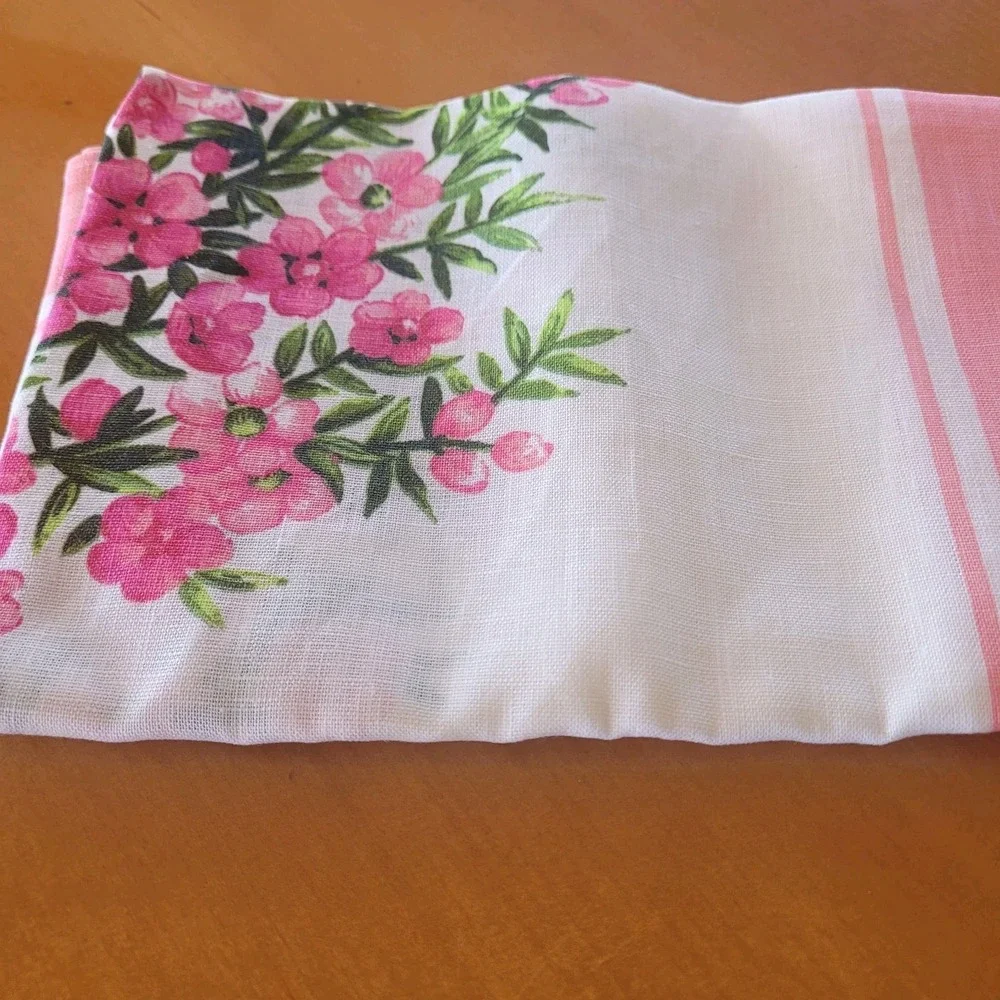 Dan Samuels Australiana Rosy Heath Myrtle Fine Quality Linen Tea Towel 50x70
